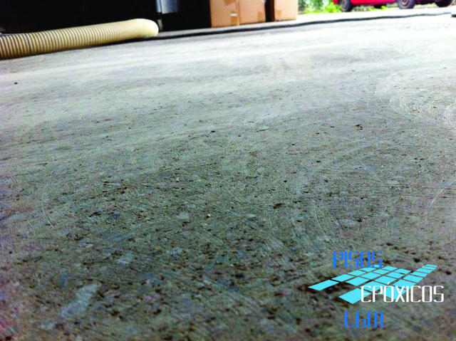 Detalle del desbaste, notece el rallado, el cual desaparecera al final del sistema.