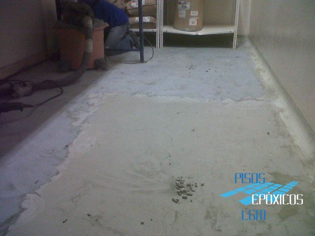 Retiro del Sistema anterior por medios mecanicos, con coleccion de polvo.